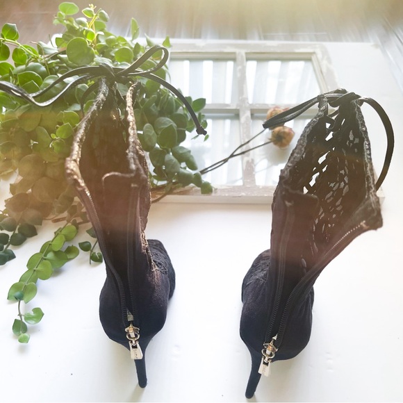 NEW Bebe Black Lace Shaft Lace Up Boots / Heels - Picture 10 of 11